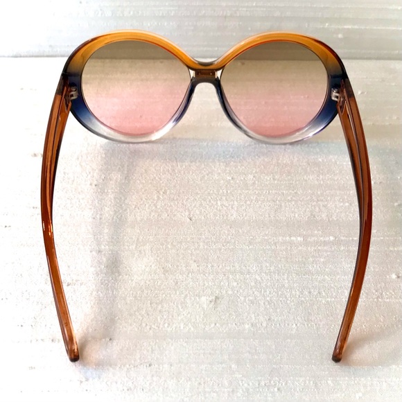 ☀️Coloful Gradient Sunglasses☀️ - Picture 3 of 6